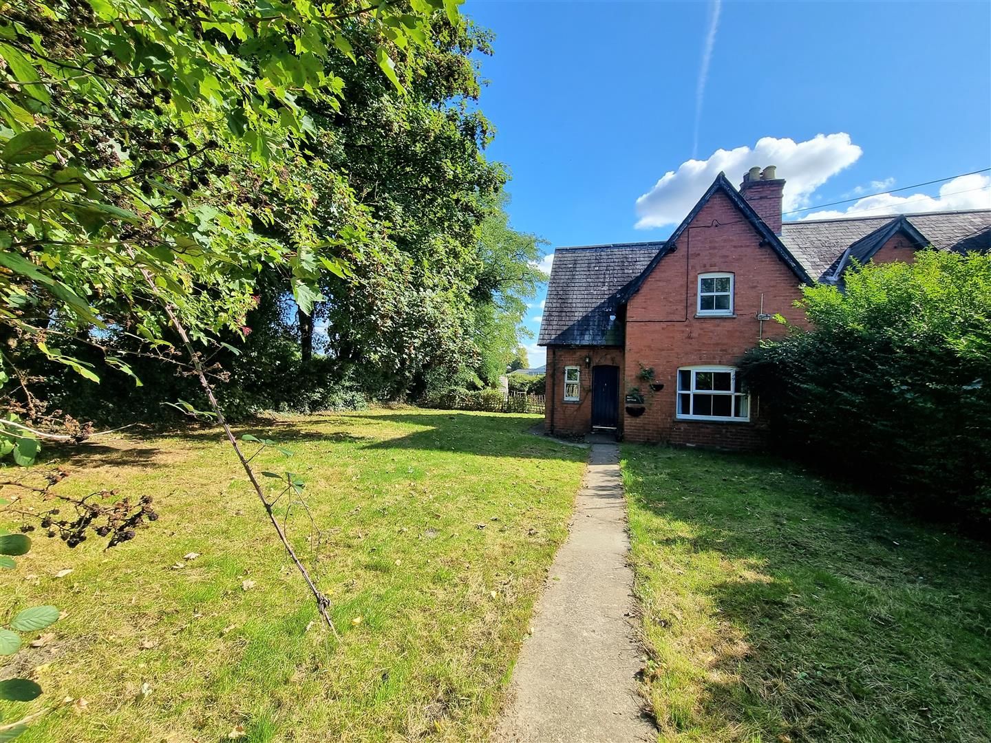 3 bed semidetached house for sale in Roundway, Devizes SN10 Zoopla