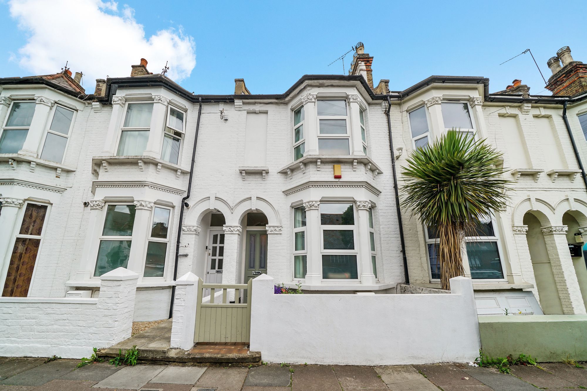 4 bed terraced house for sale in Chaplin Road, London NW2 Zoopla