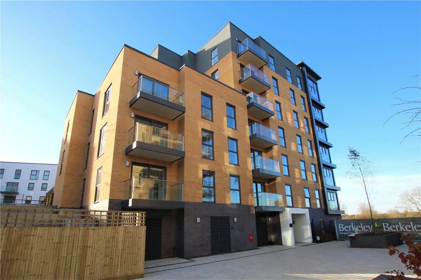 2 bed flat to rent in Montagu House, Padworth Avenue, Reading, Berkshire RG2 Zoopla