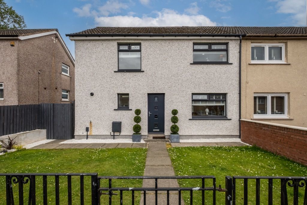 3 bed terraced house for sale in Rochsoles Drive, Airdrie, North
