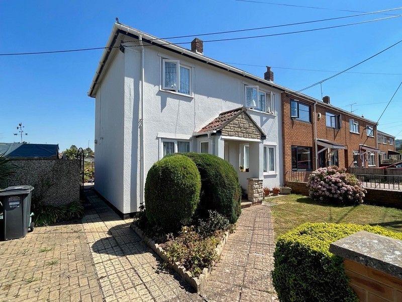 3 bed semidetached house for sale in Stockmead, Langford, Bristol