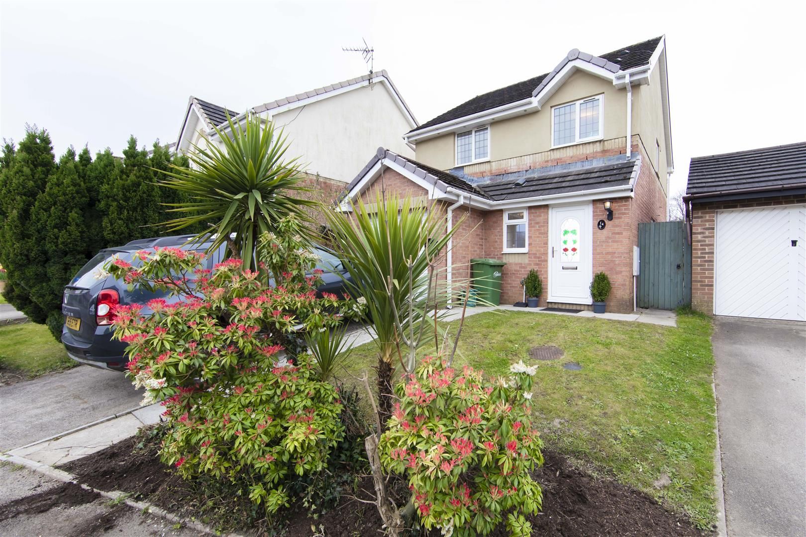 3 bed detached house for sale in Tyn Y Waun Road, Machen, Caerphilly