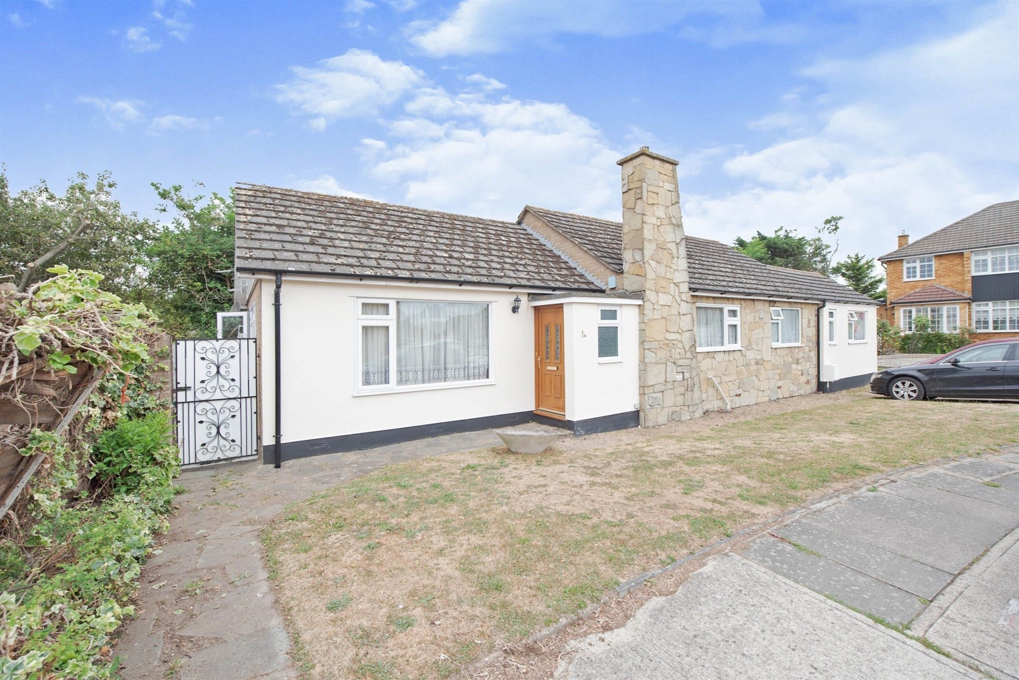 4 bed detached bungalow for sale in Stanley Close, Gidea Park, Romford RM2 Zoopla