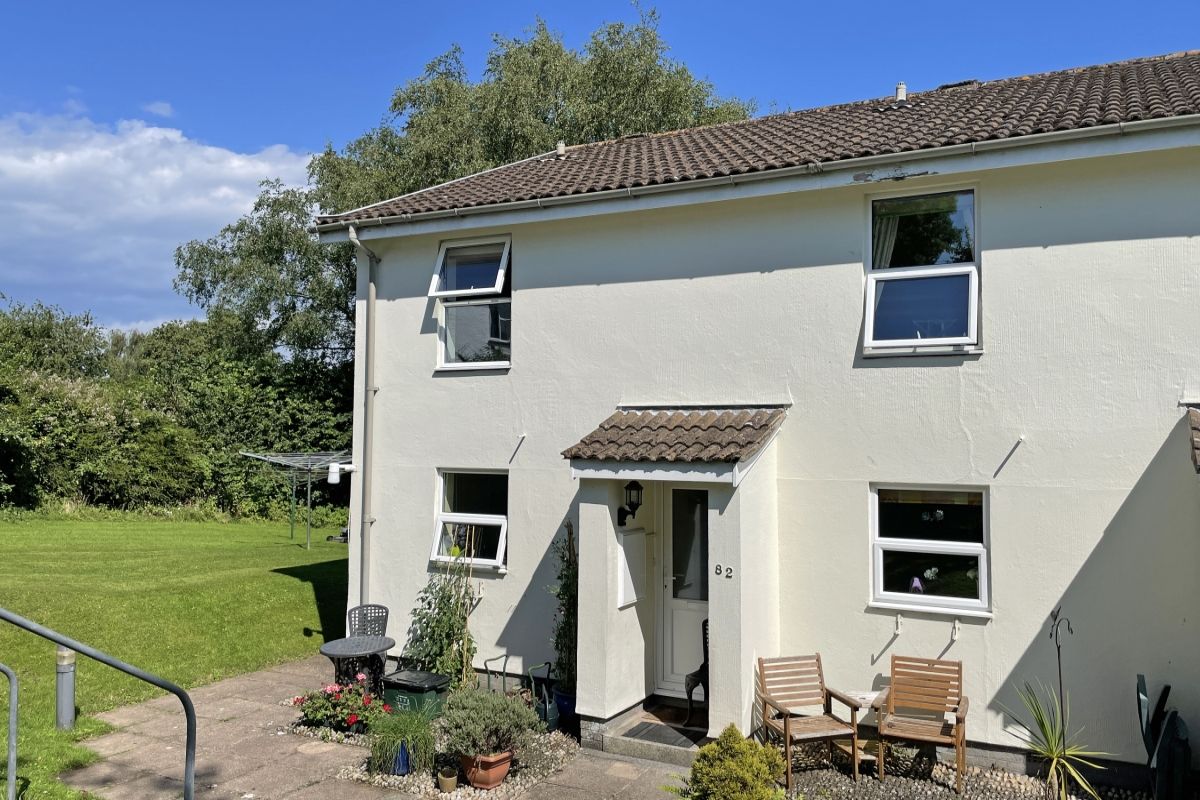 2 bed end terrace house for sale in Chapel Street, Sidbury, Sidmouth