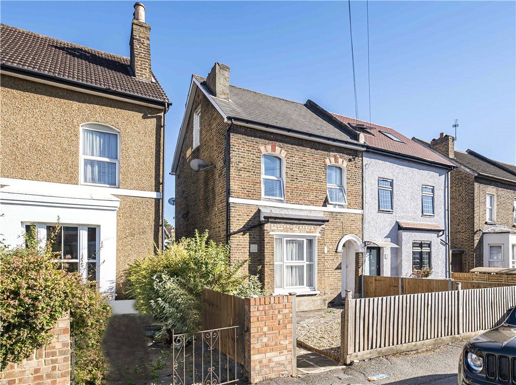 2 bed flat for sale in Holmesdale Road, South Norwood, London SE25 Zoopla