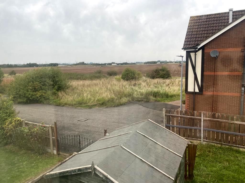 3 bed semidetached house for sale in Westburn Way, Scunthorpe DN15