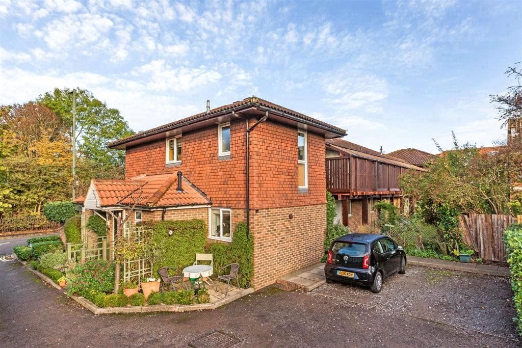 Coniston Close, Barnes SW13  