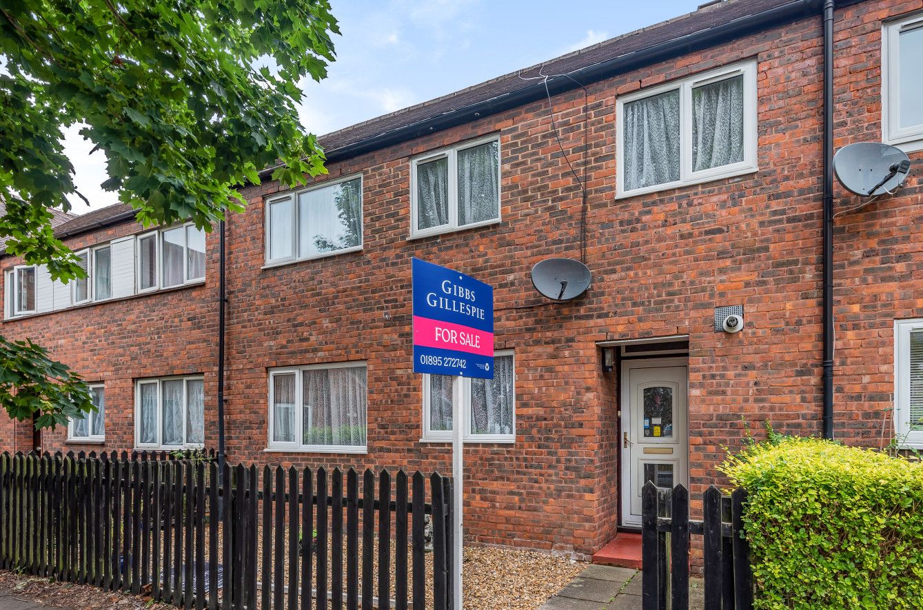 Buckingham Grove, Hillingdon, Uxbridge UB10  