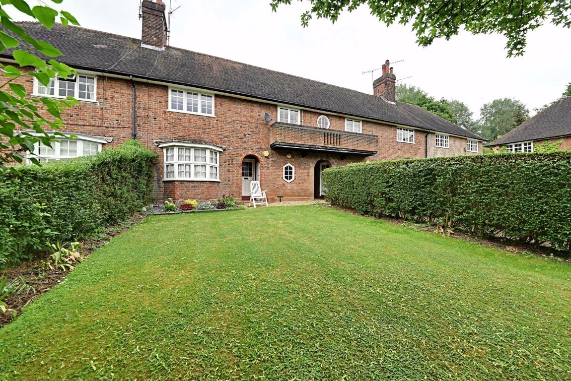 Midholm Close Hampstead Garden Suburb London NW11  