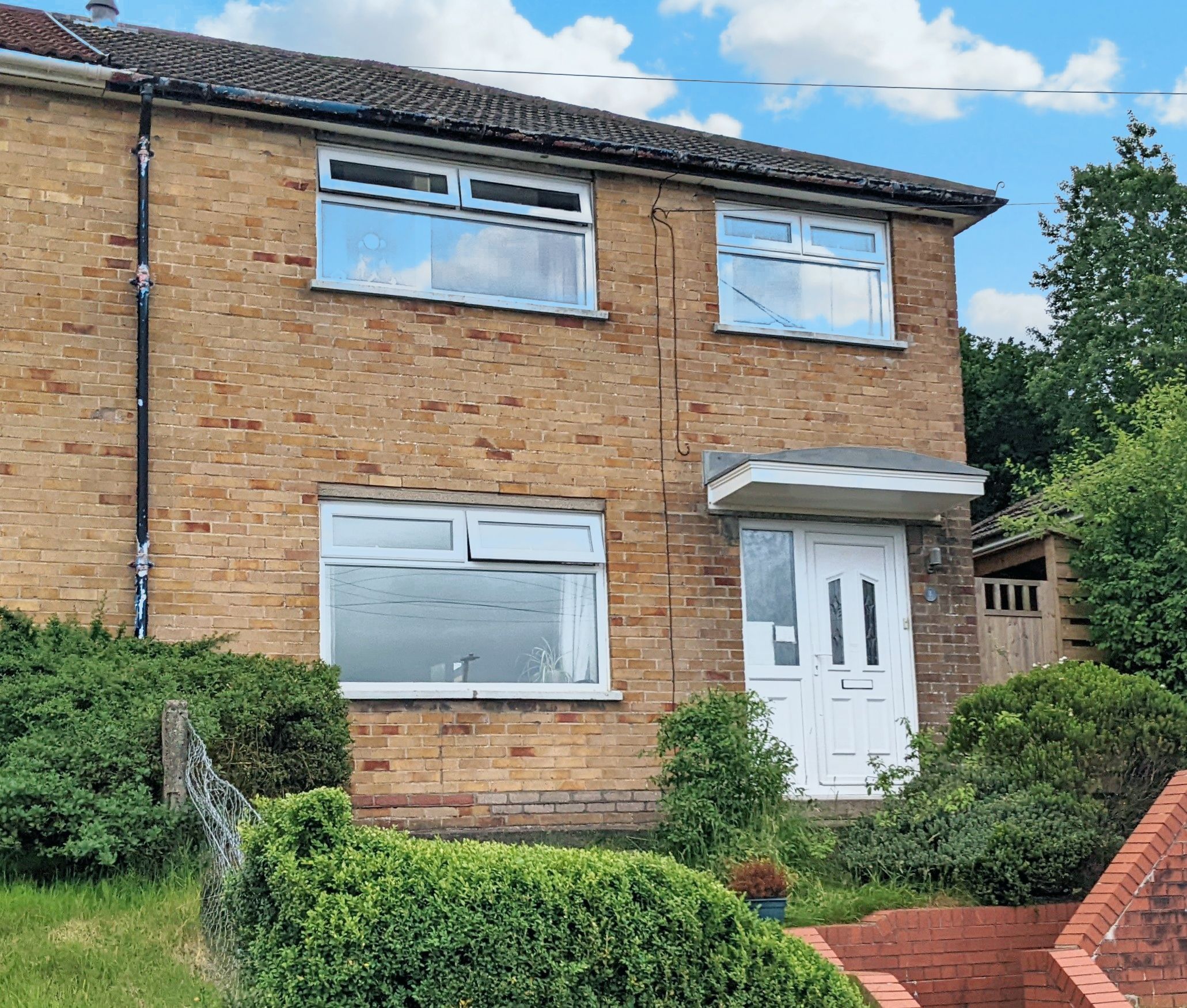 3 bed semidetached house for sale in Salway Avenue, Pengam, Blackwood