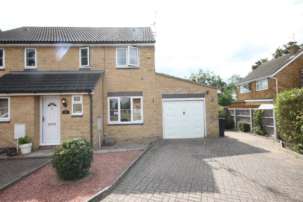 Thorneycroft Close, Luton LU3  