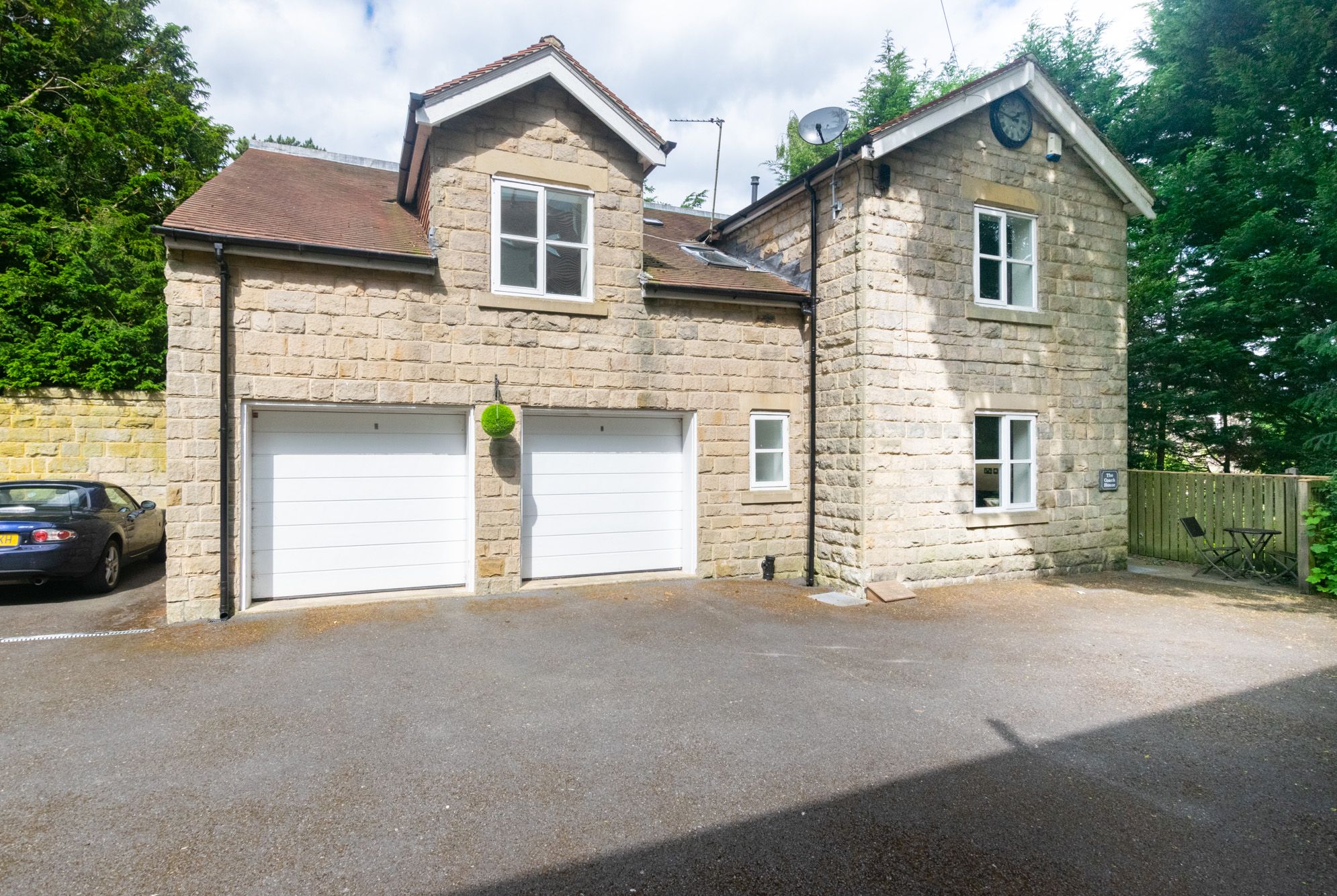 2 bed detached house for sale in Old Park Road, Leeds LS8 Zoopla