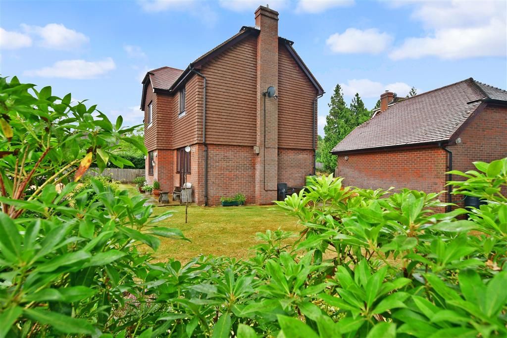 4 bed detached house for sale in West Chiltington Road, Pulborough