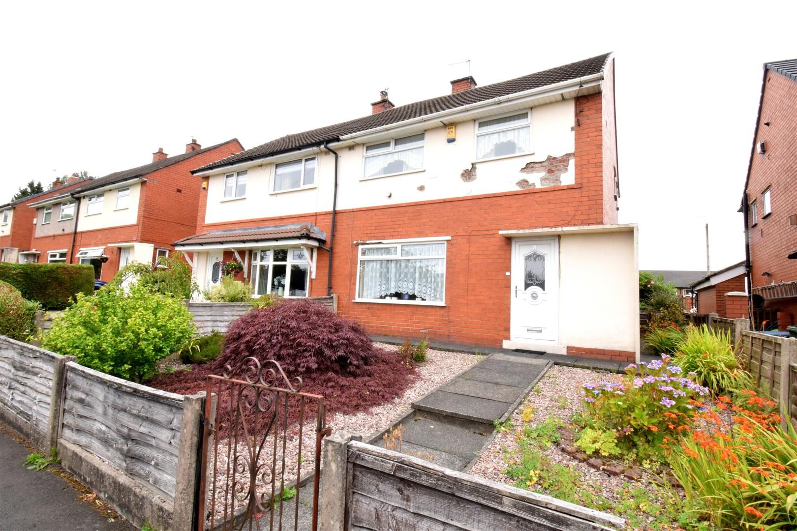 3 bed property for sale in Clough Avenue, Westhoughton, Bolton BL5 Zoopla