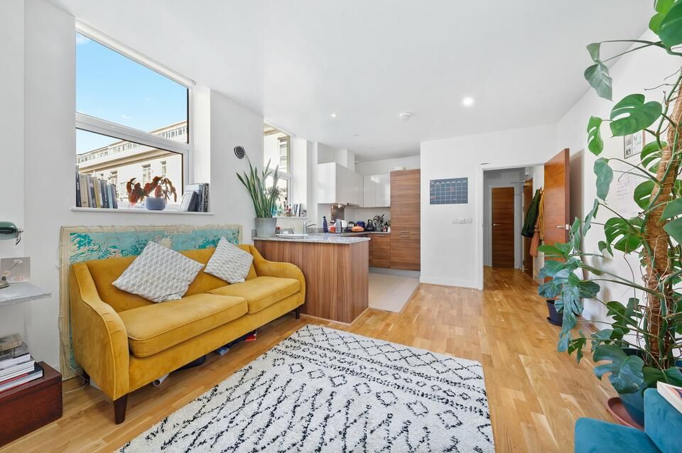 1 bed flat for sale in Bromyard Avenue, London W3 Zoopla