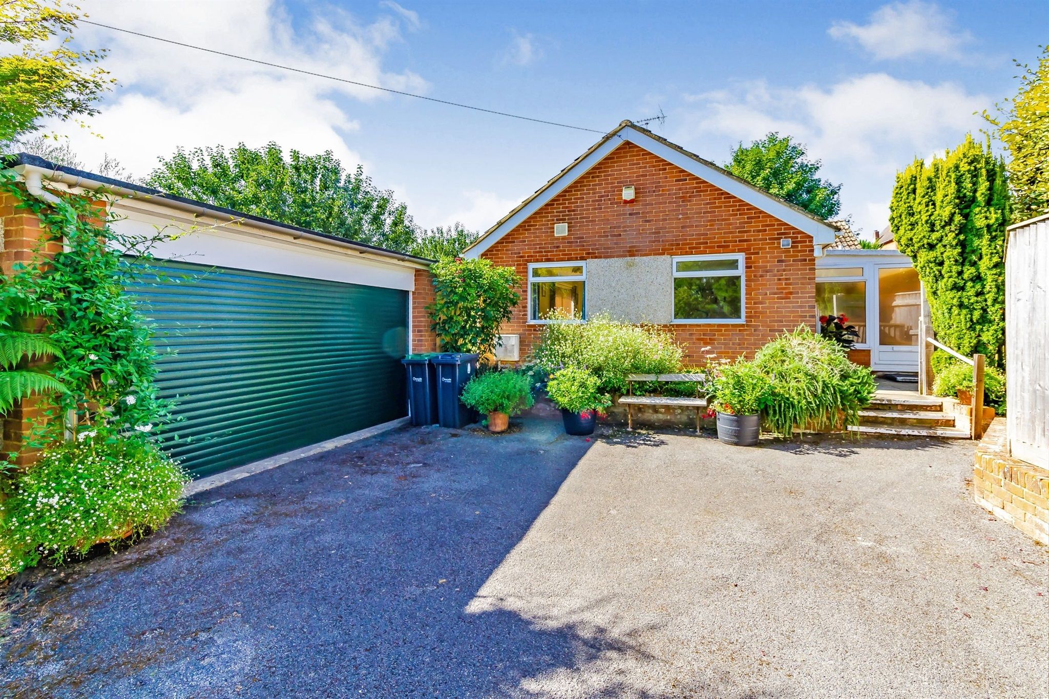 3 bed detached bungalow for sale in Bourne Avenue, Salisbury SP1 Zoopla