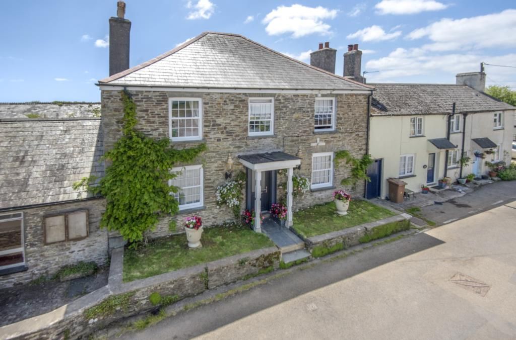 4 bed terraced house for sale in Blunts, Saltash, Cornwall PL12 Zoopla