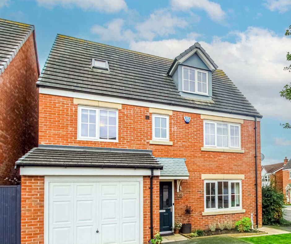 5 bed detached house for sale in Holme Farm Way, Pontefract WF8 Zoopla