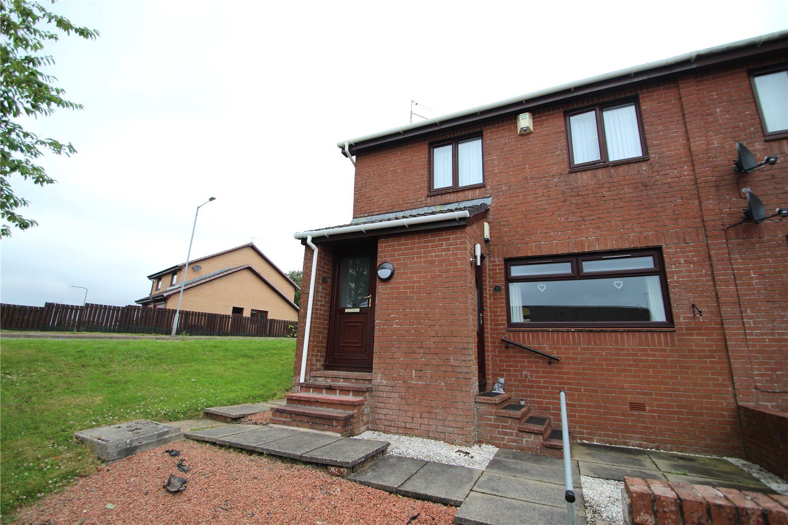 1 bed flat for sale in Swaledale, Stewartfield, East Kilbride G74 Zoopla