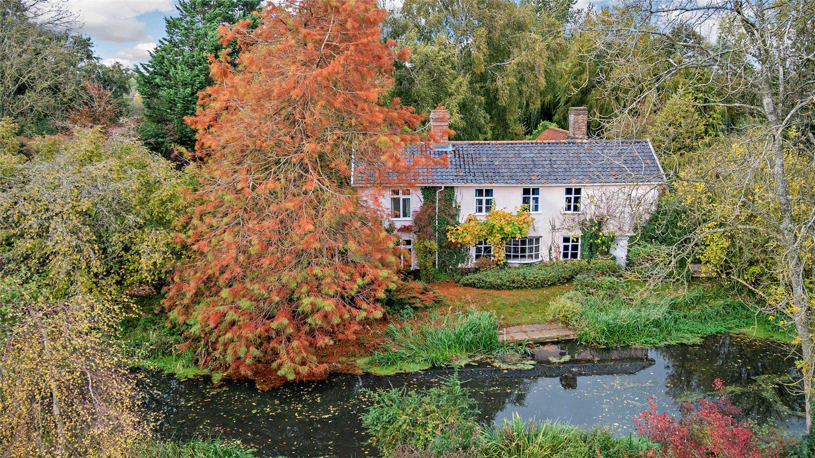 6 bed detached house for sale in Low Tharston, Tharston, Norwich