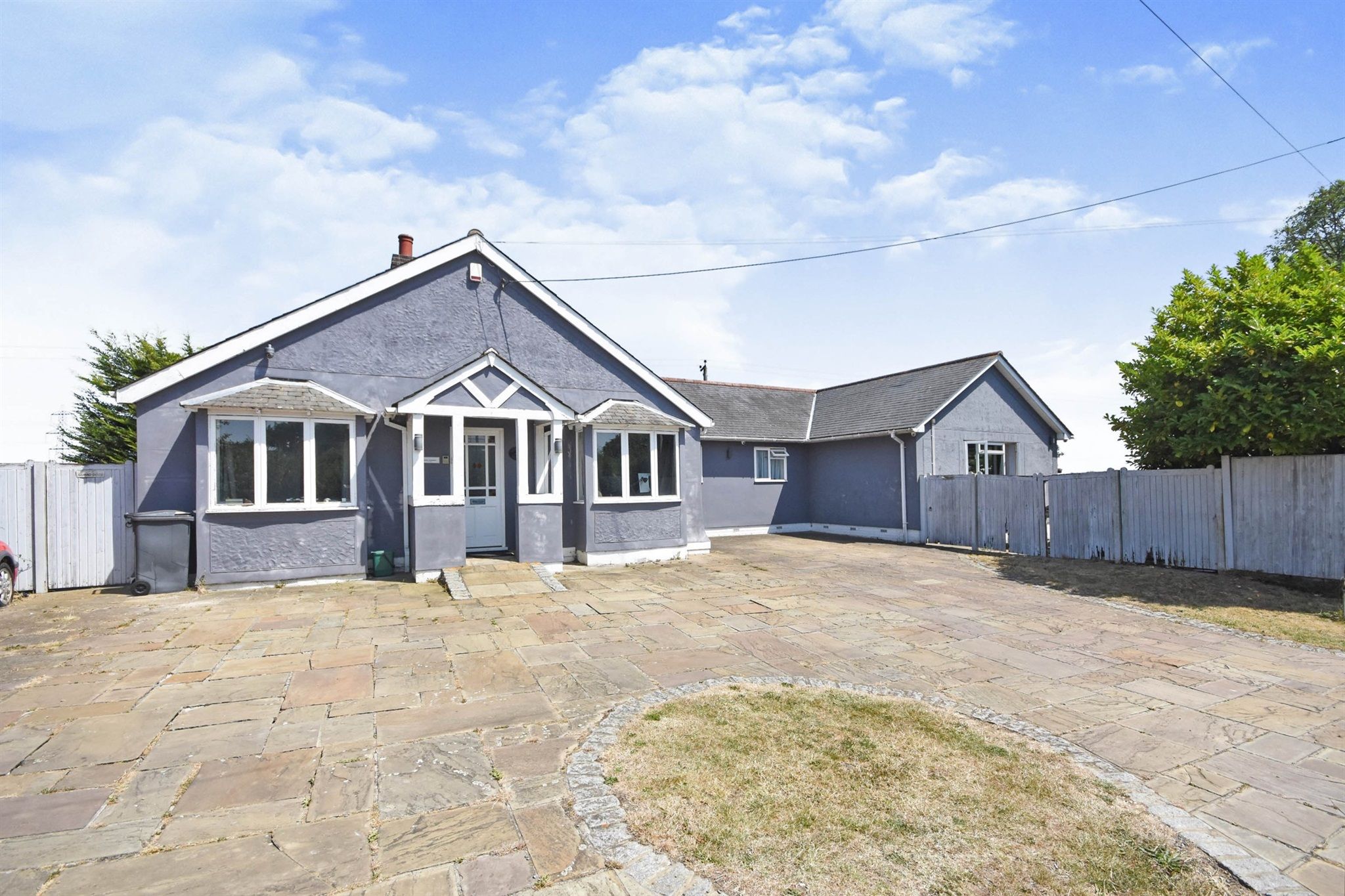 5 bed detached bungalow for sale in Lanham Green, Cressing, Braintree