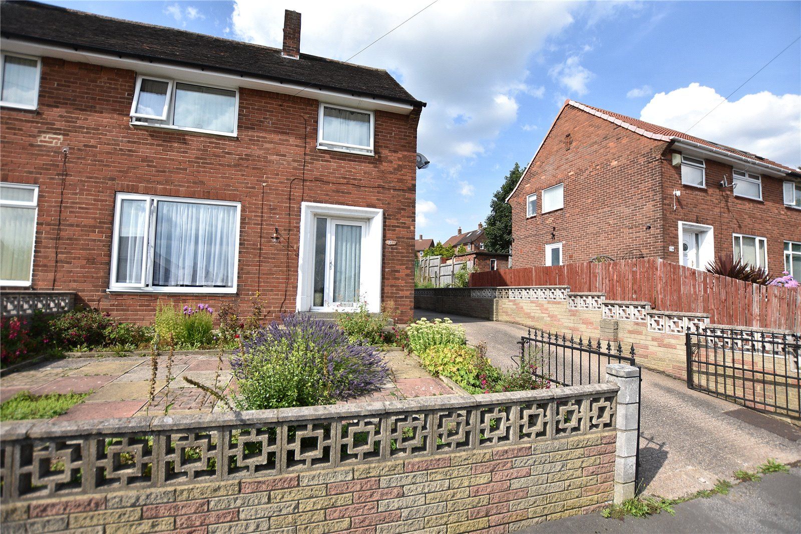 Church Close, Leeds LS14  