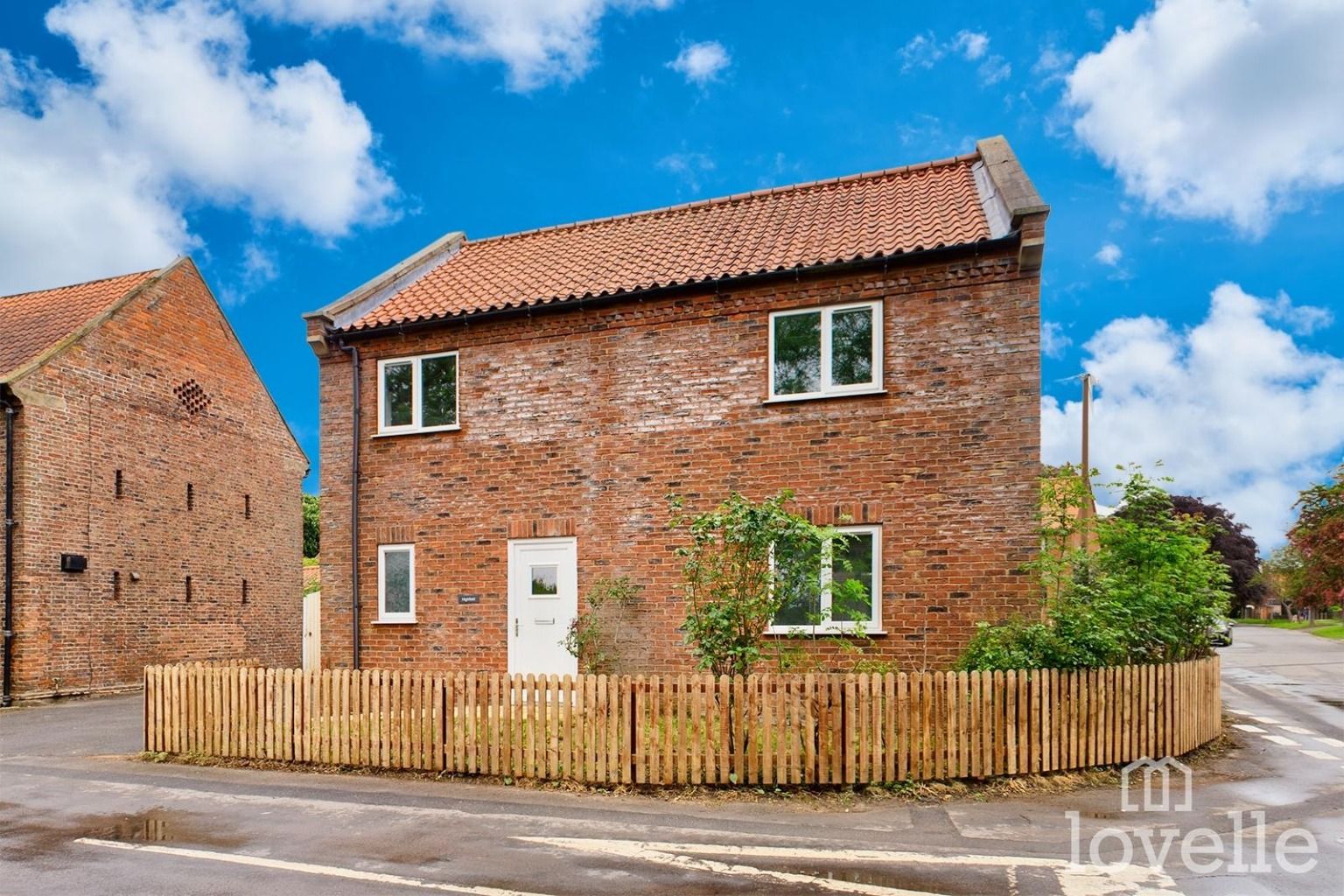 3 bed detached house for sale in Church Side, Goxhill DN19 Zoopla