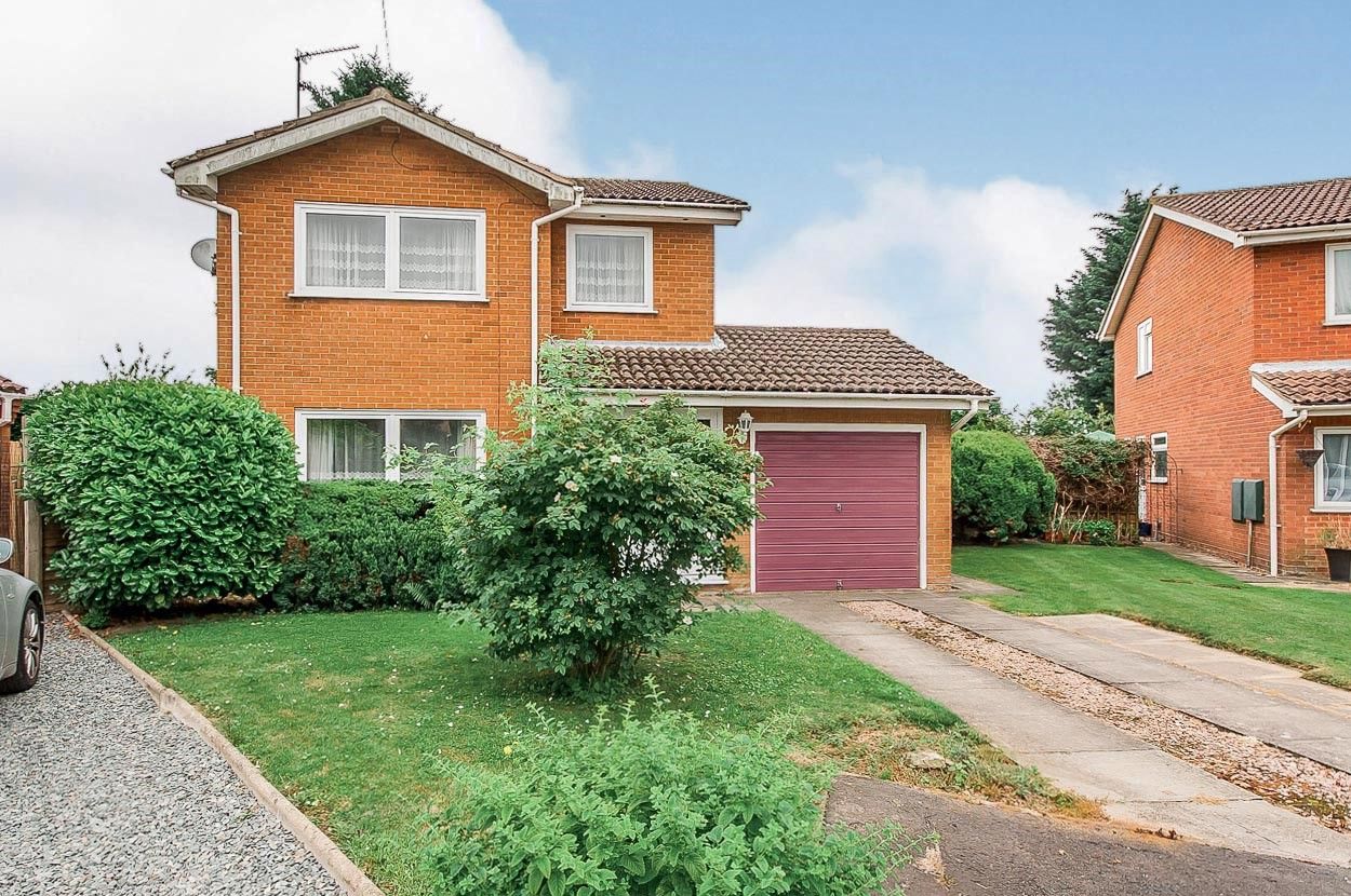 3 bed detached house for sale in Octagon Drive, Wisbech PE13 Zoopla