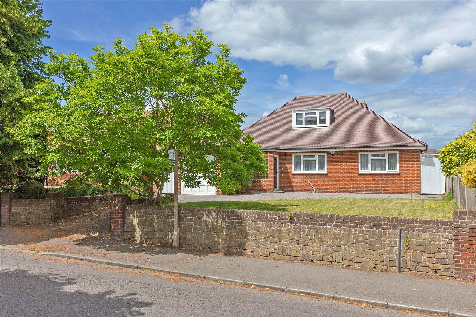 2 bed bungalow for sale in Borden Lane, Sittingbourne, Kent ME10 Zoopla