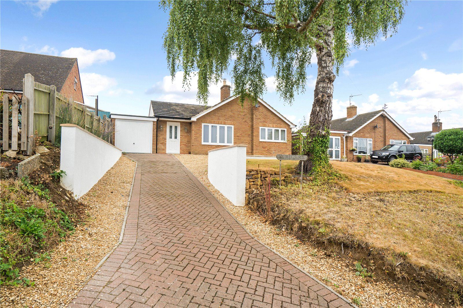 3 bed bungalow for sale in Chapel Lane, Little Bourton, Banbury