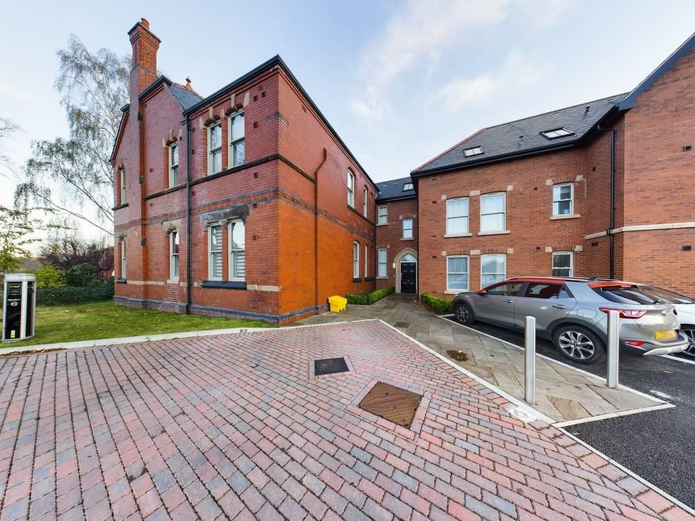 2 bed flat for sale in Cherry Tree House, Hornbeam Close, Stockport SK2