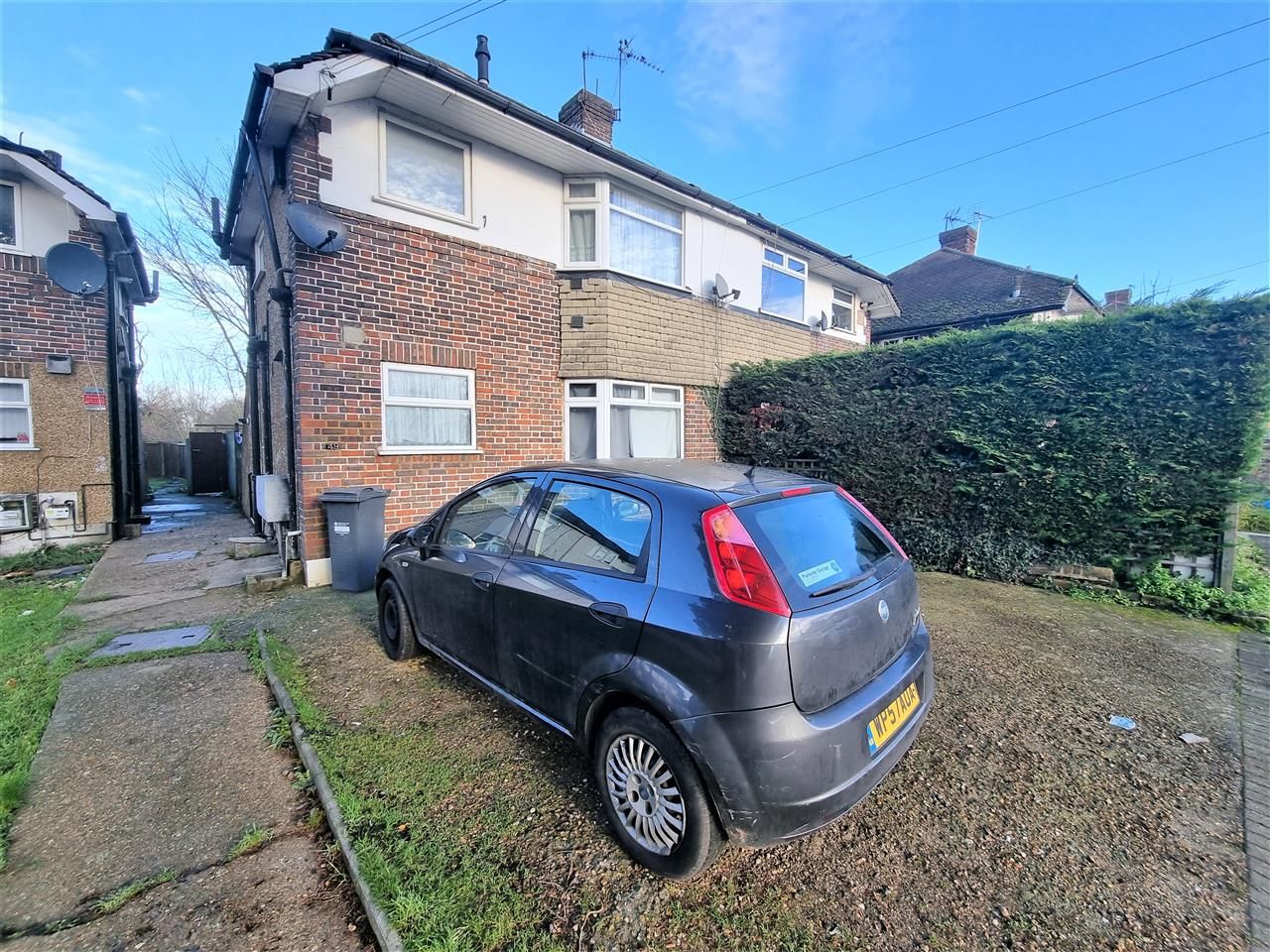 2 bed for sale in Elmcroft Close, Feltham TW14 Zoopla