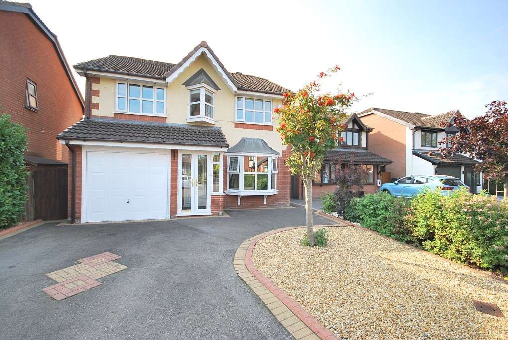 4 bed detached house for sale in Evesham Close, Leigh WN7 Zoopla