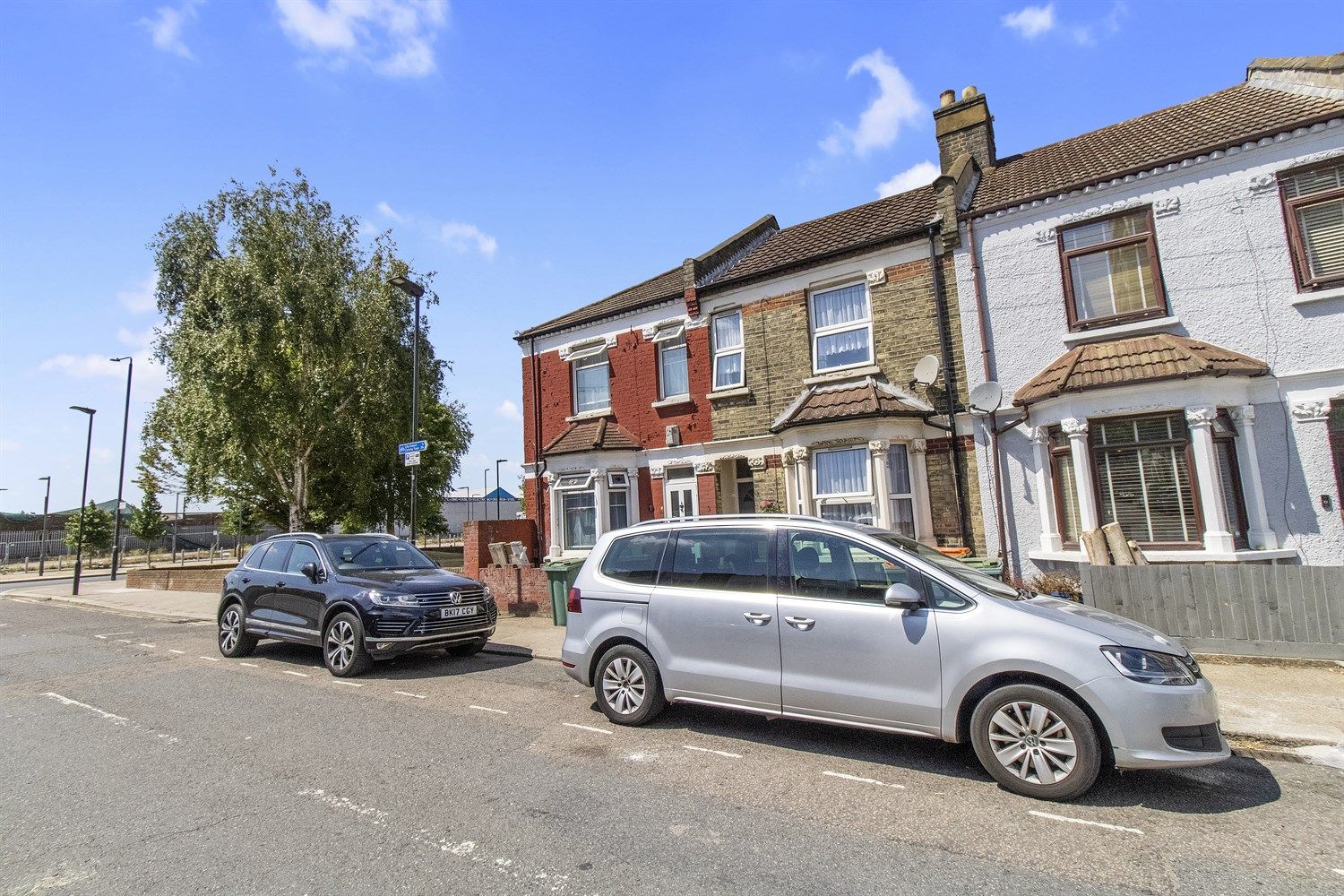 3 bed property to rent in Fernhill Street, London E16 Zoopla