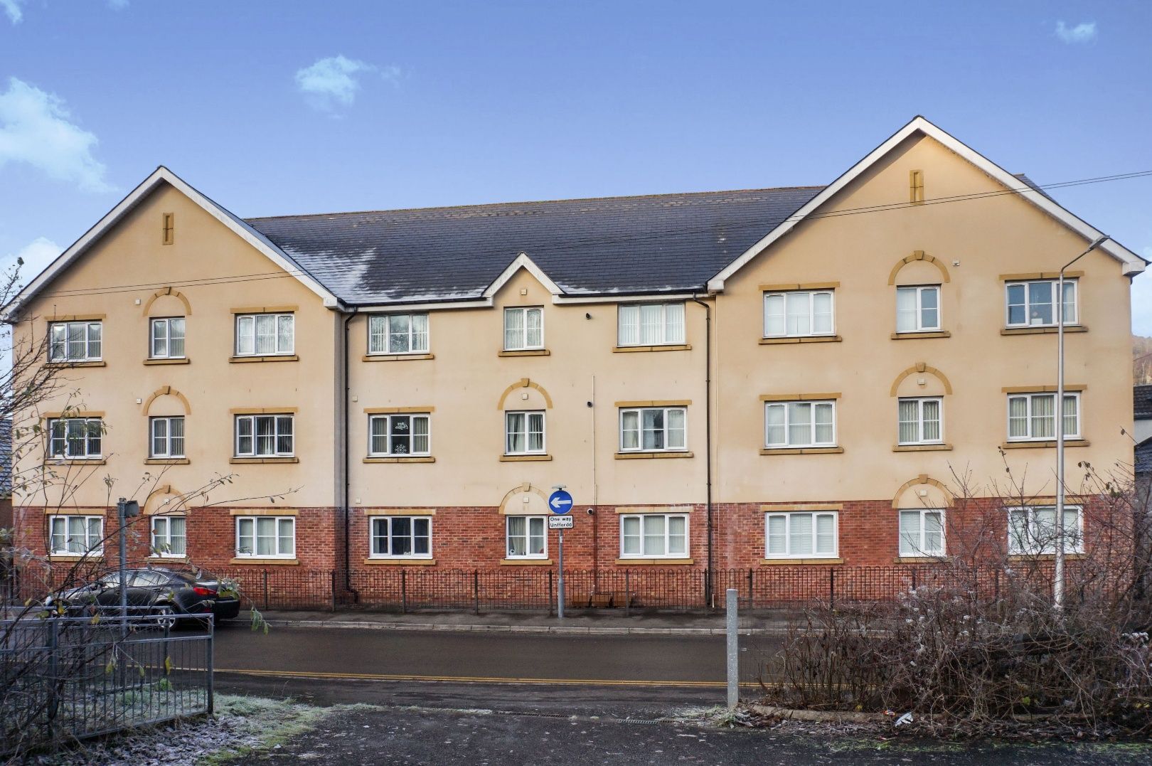 2 bed flat for sale in Station Road, Abercynon, Mountain Ash CF45 Zoopla