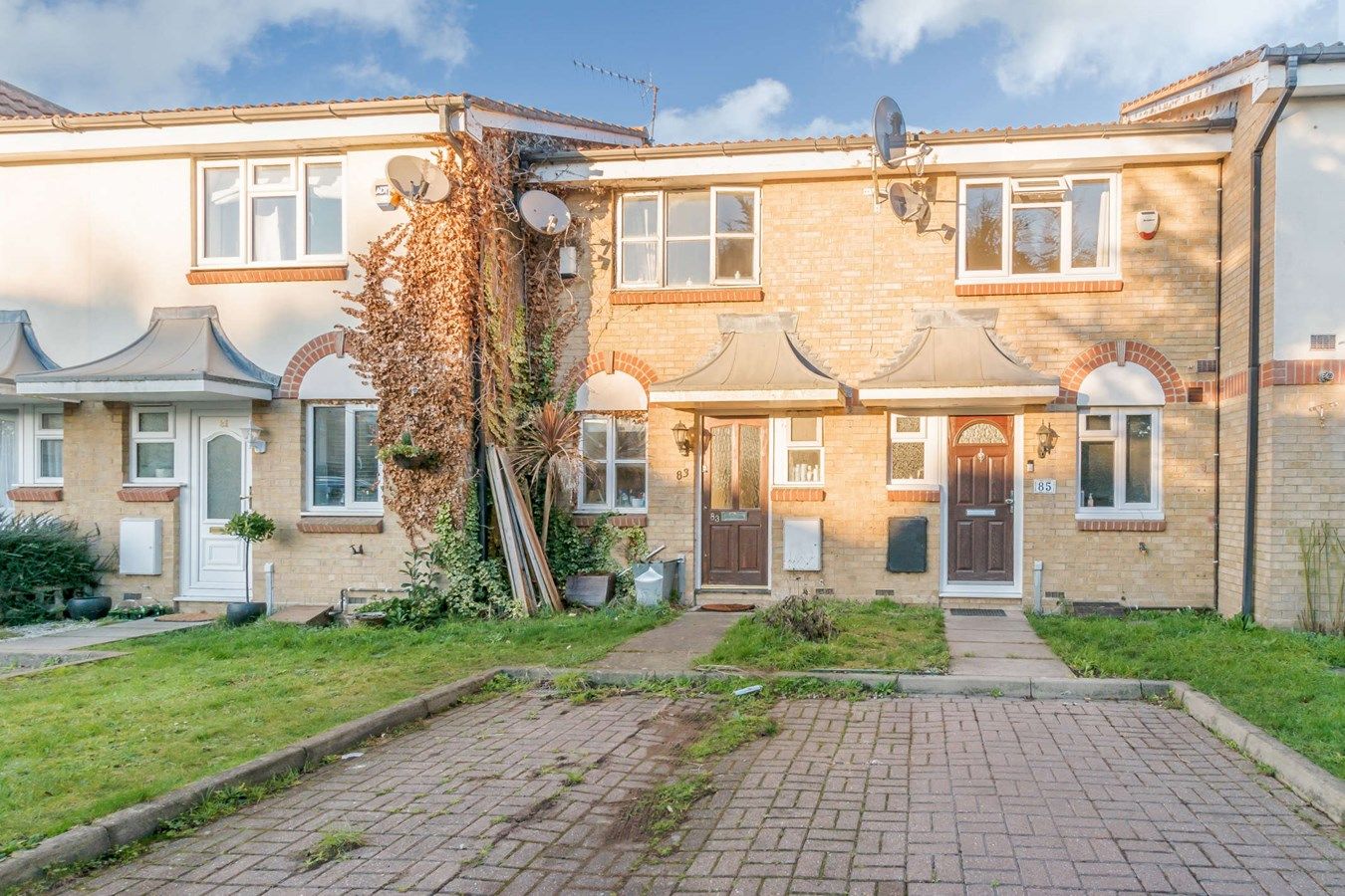 2 bed terraced house for sale in Pennington Way, London SE12 Zoopla