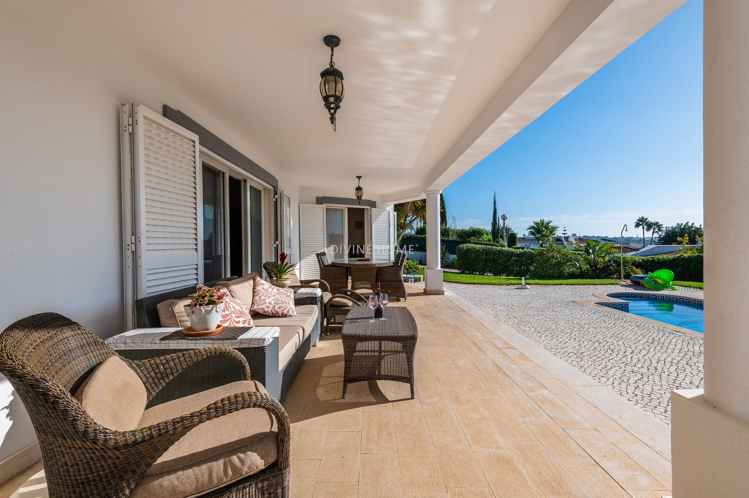 4 bed villa for sale in Albufeira, Portugal Zoopla