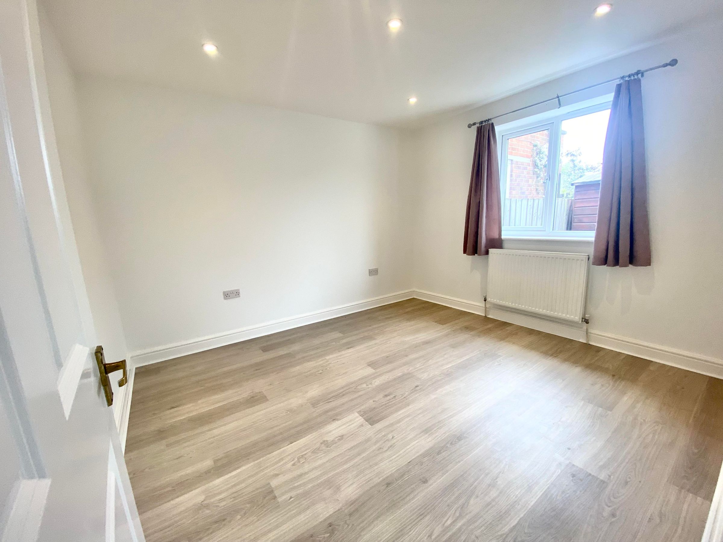 2 bed property to rent in Bradstocks Way, Sutton Courtenay, Abingdon