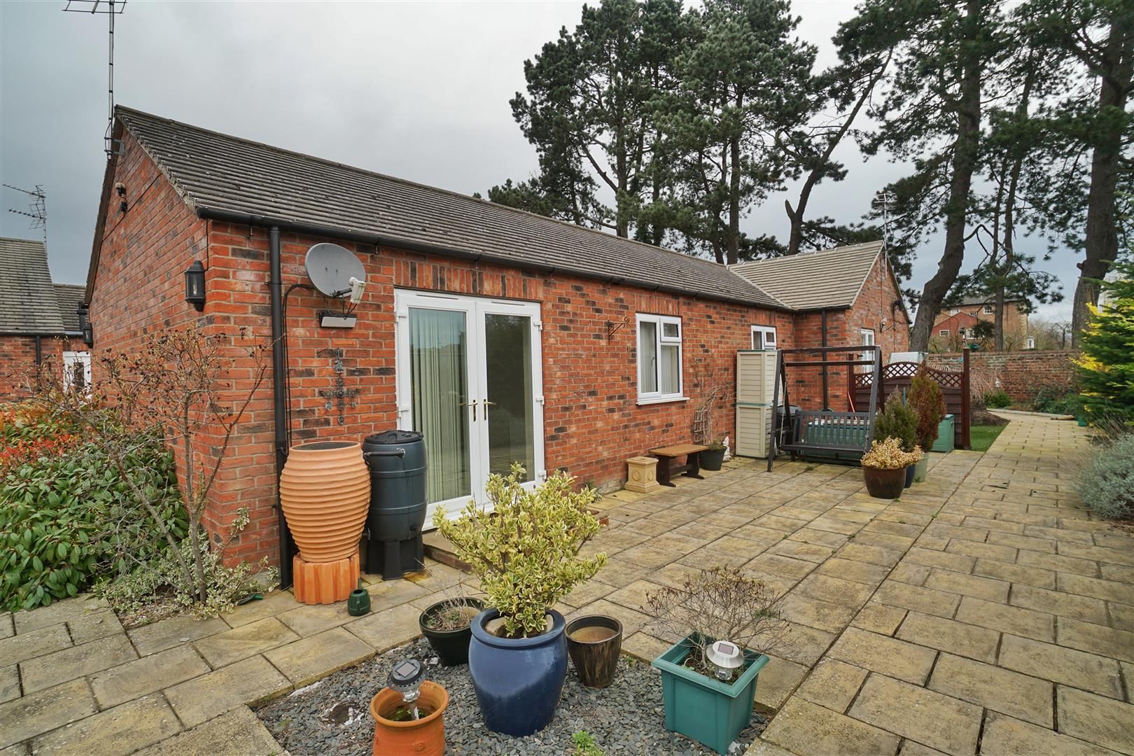 2 bed property for sale in Southlands Court, Sowerby, Thirsk YO7 Zoopla