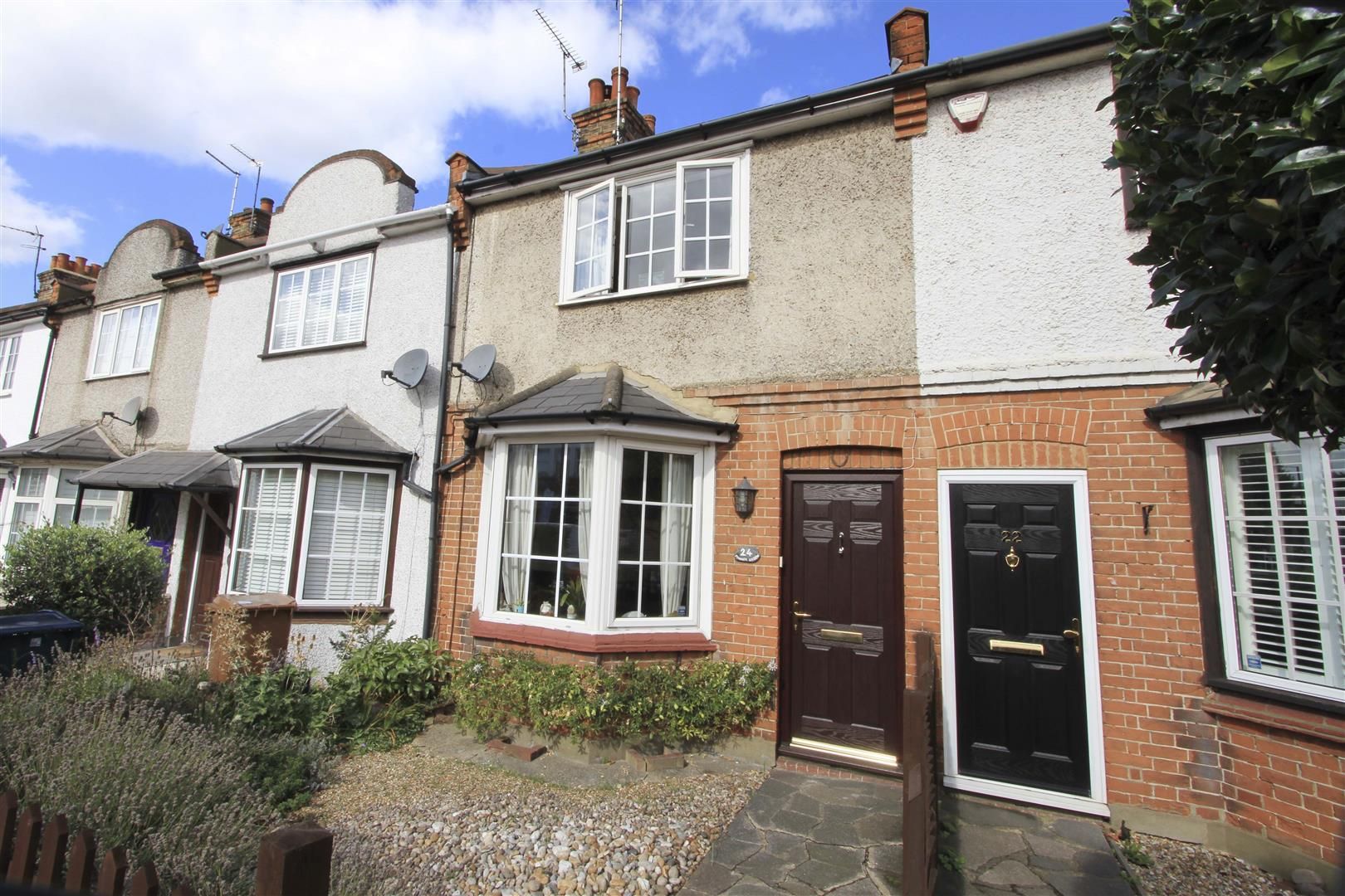 2 bed property for sale in Pinner Green, Pinner, Middlesex HA5 Zoopla