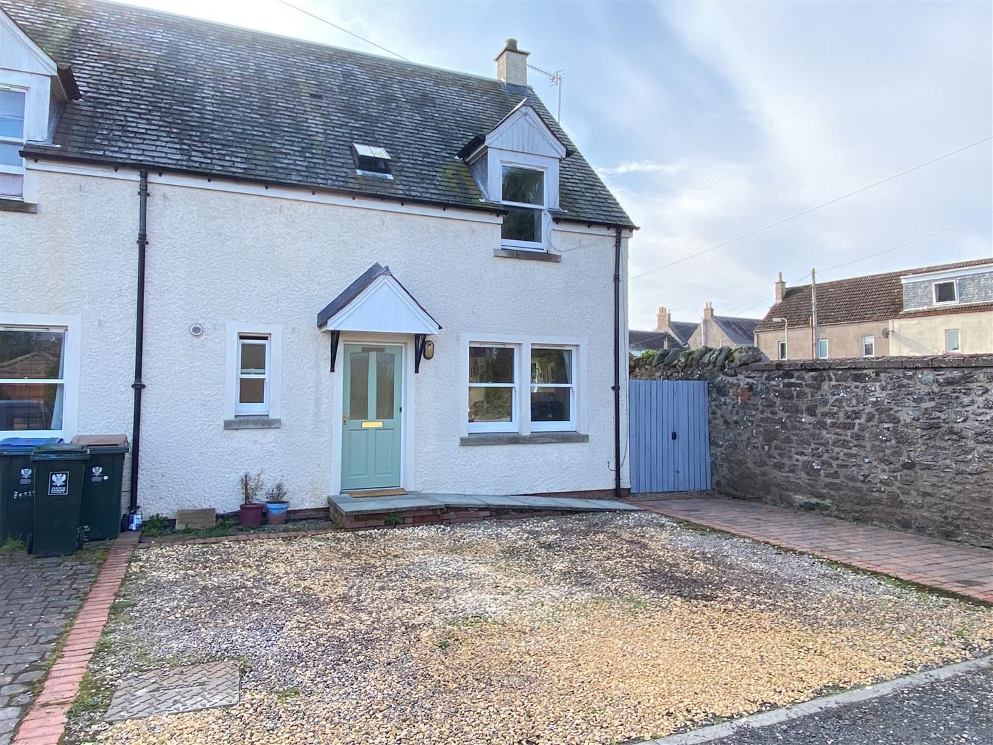 3 bed end terrace house for sale in Stoneyedge Cottage, North Bank