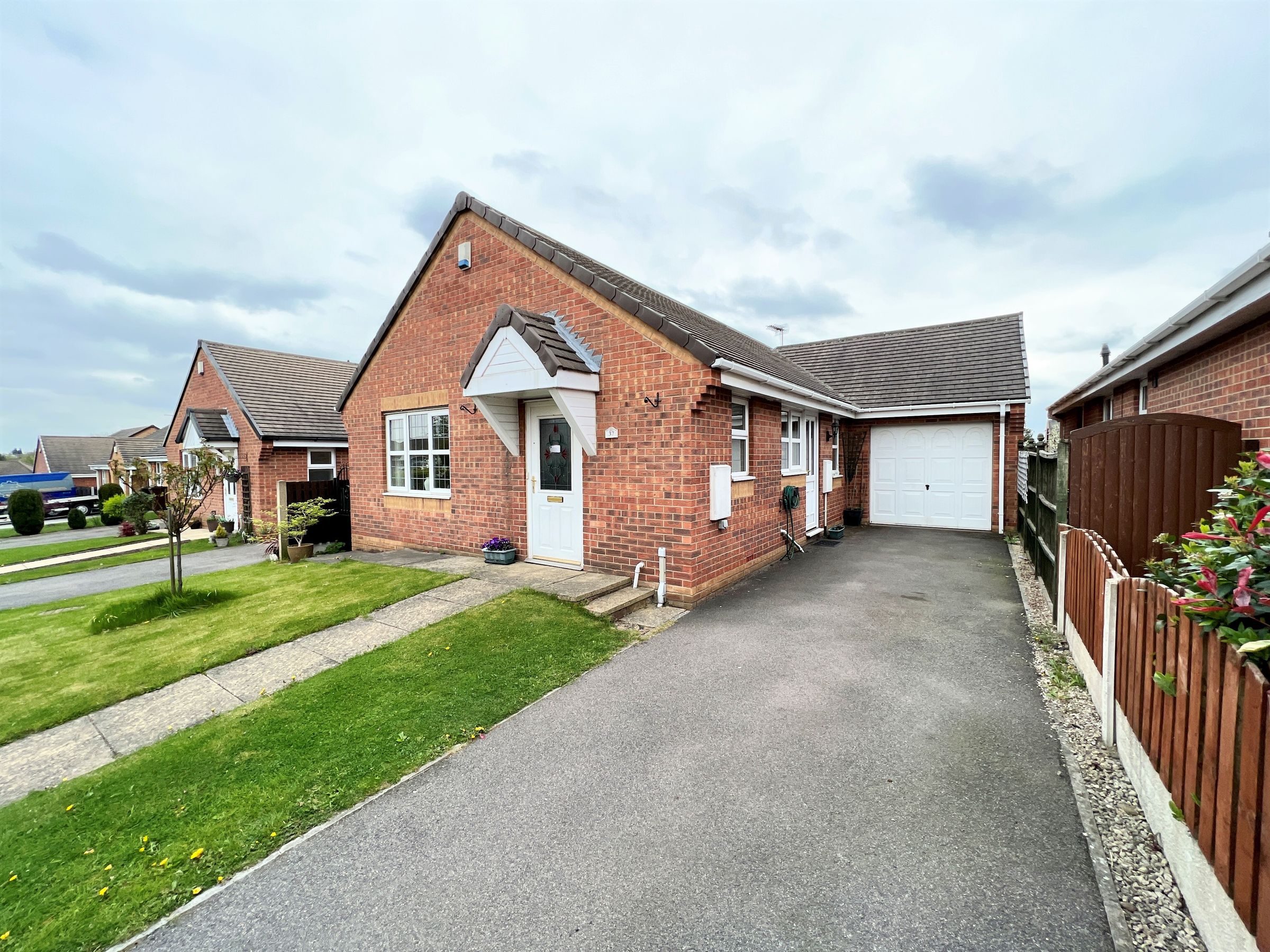 3 bed detached bungalow for sale in Queens Road, Cudworth, Barnsley S72