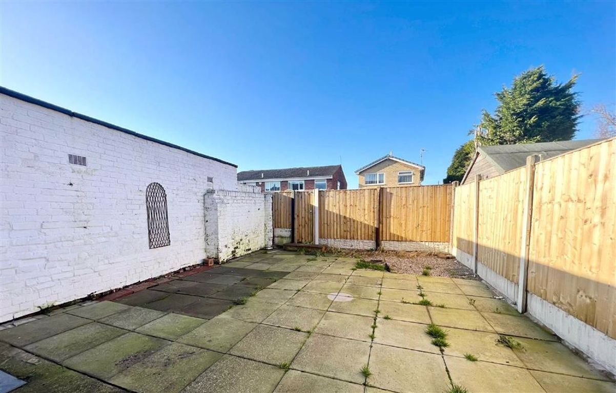 2 bed terraced house to rent in South Street North, New Whittington, Chesterfield S43 Zoopla