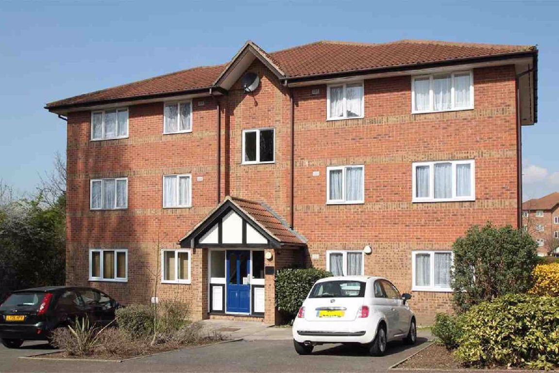 1 bed flat to rent in Cumberland Place, London SE6 Zoopla
