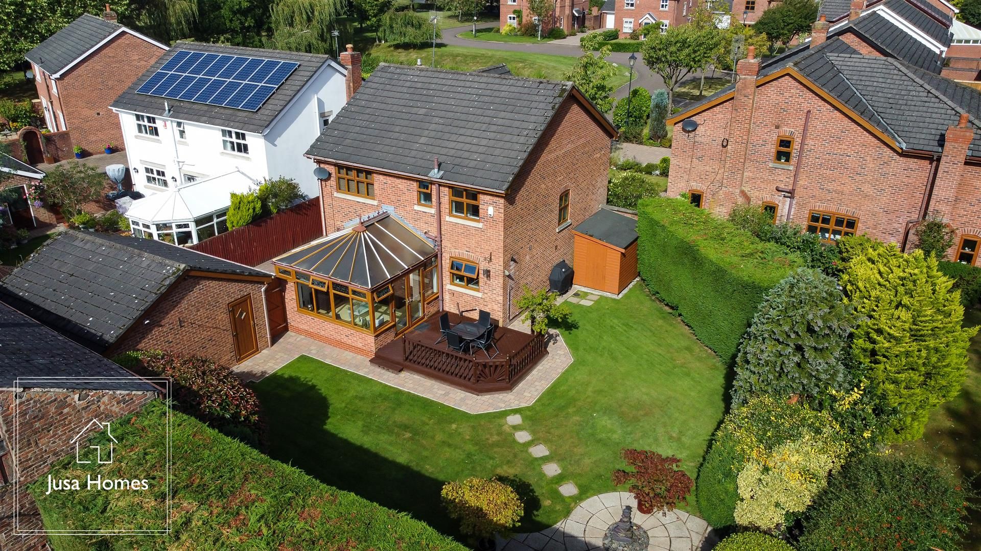 4 bed detached house for sale in Squirrels Chase, Clifton, Preston PR4