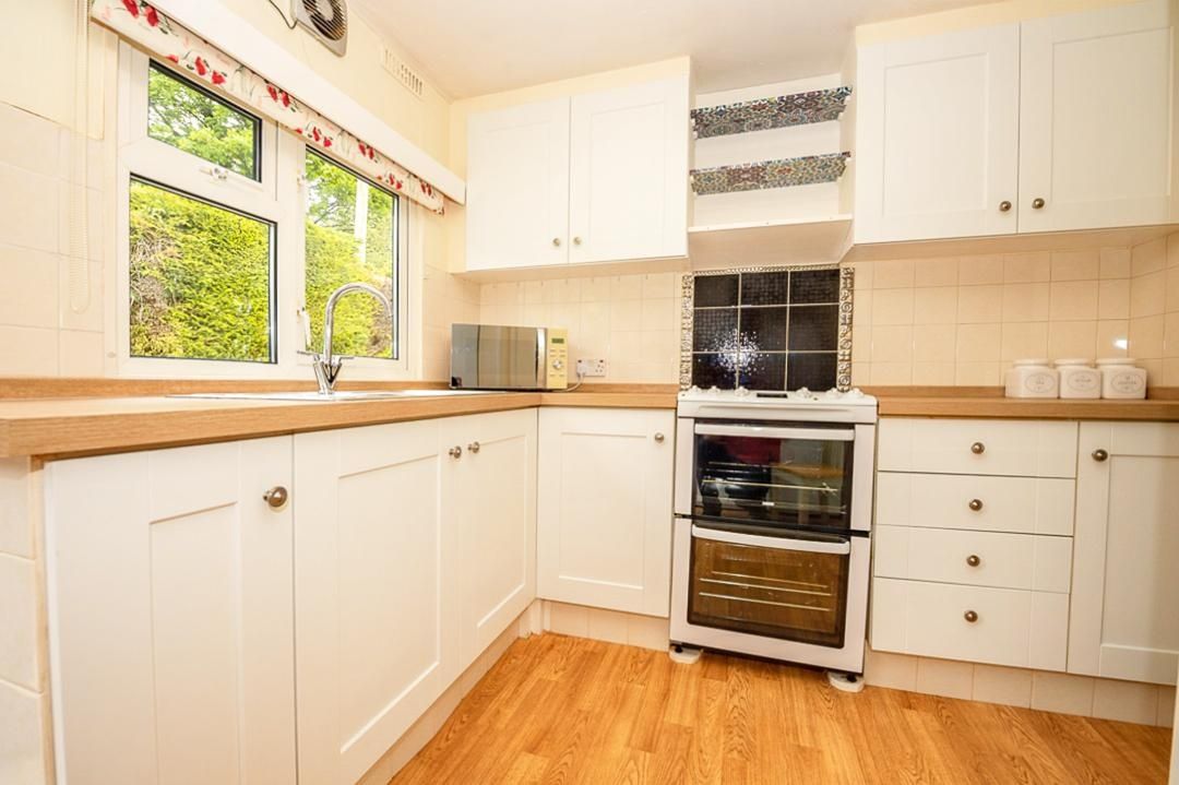 2 bed property for sale in Caddington Park, Skimpot Lane, Skimpot, Luton LU1 Zoopla