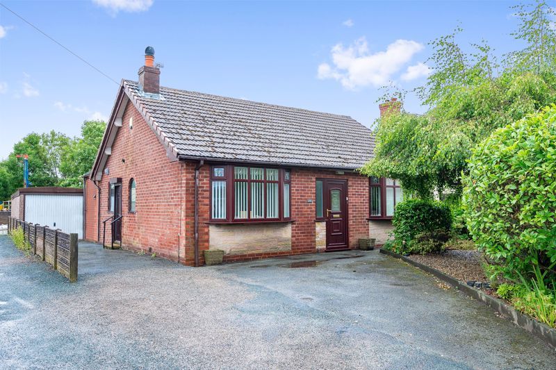2 bed detached bungalow for sale in Preston Road, Standish, Wigan WN6