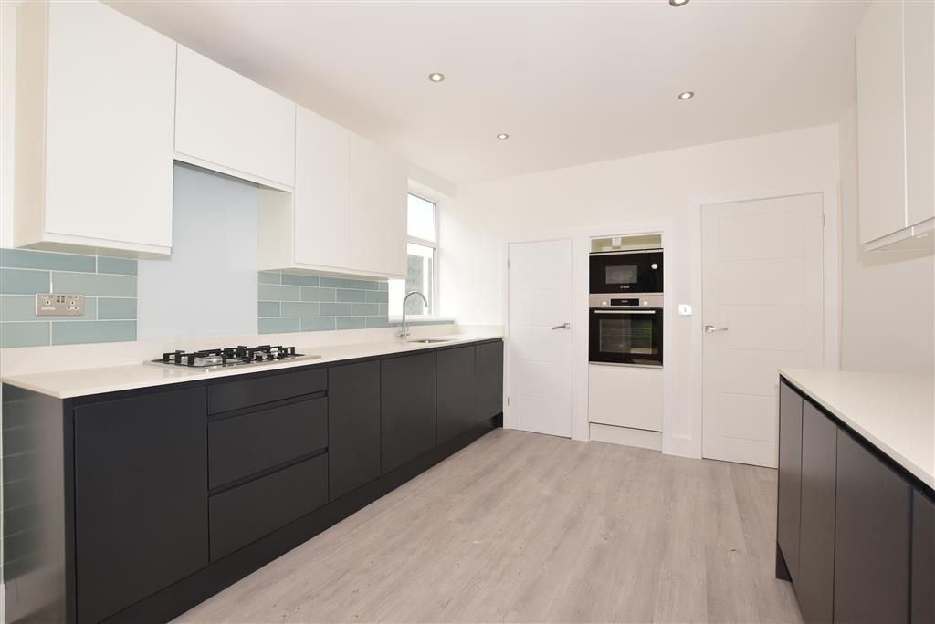 Wickham Avenue, Shirley, Croydon, Surrey CR0  