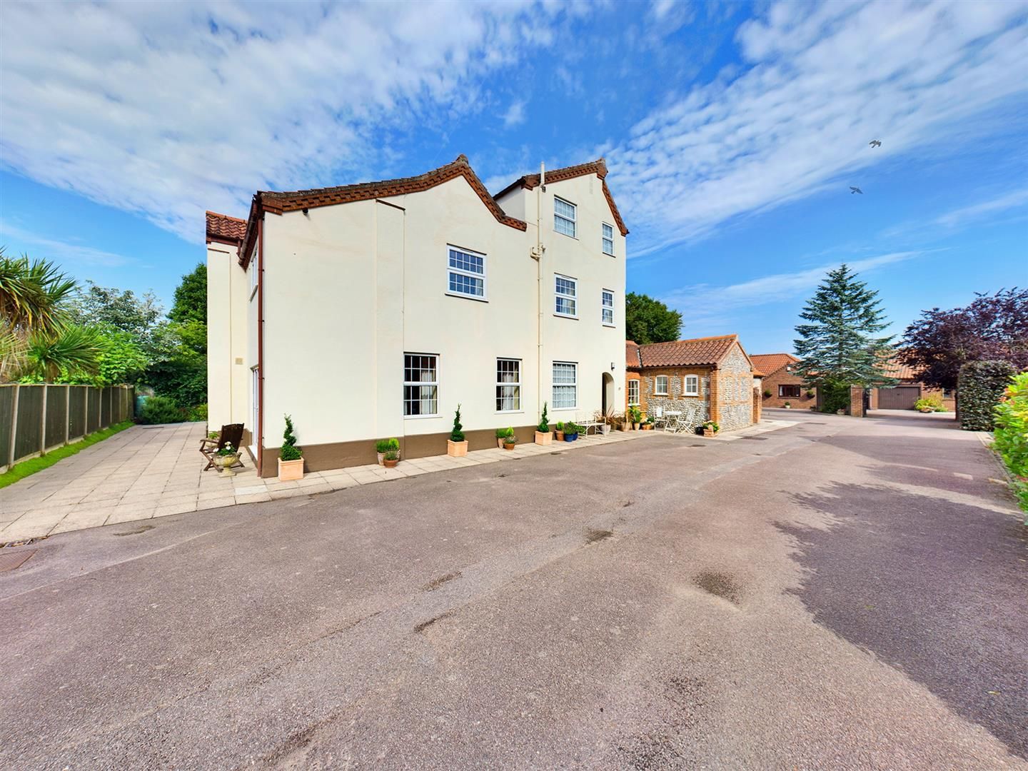 3 bed flat for sale in Cromer Road, Holt NR25 Zoopla