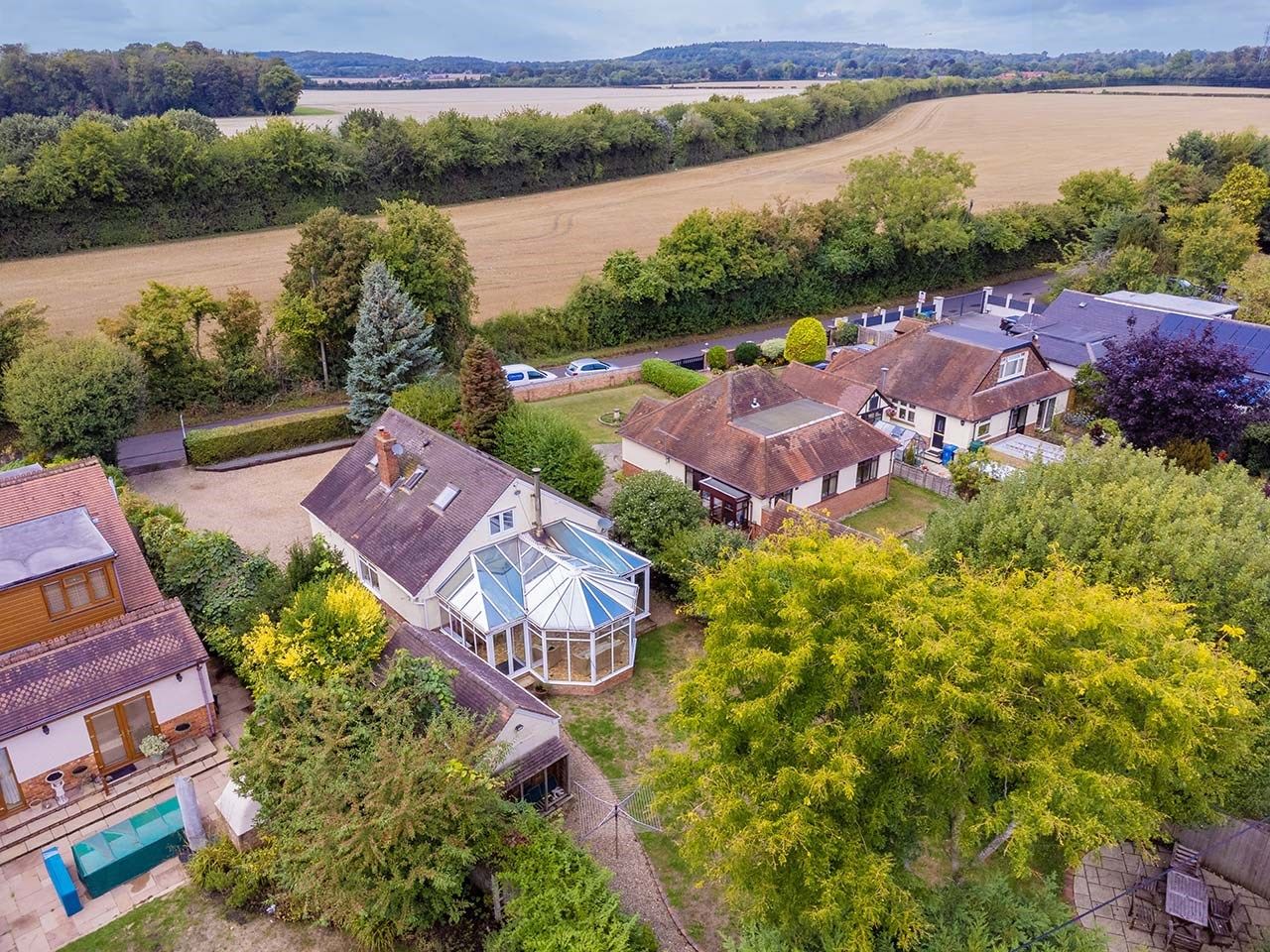 4 bed detached bungalow for sale in Cherry Garden Lane, Maidenhead SL6